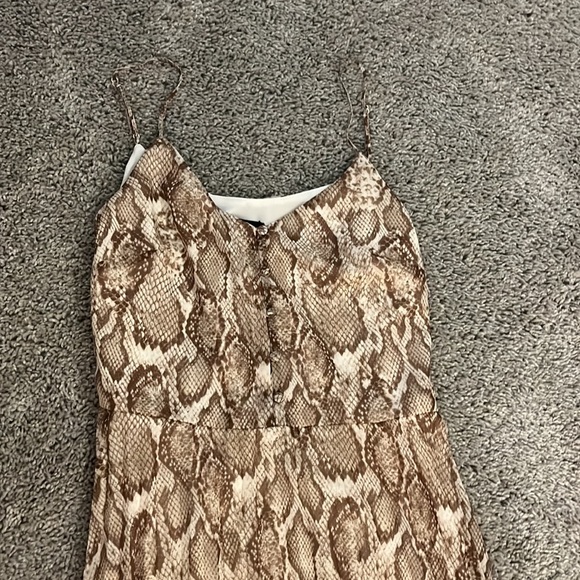 Flowy Snake Print Dress - Picture 4 of 4